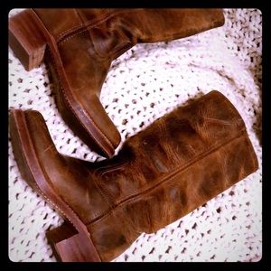 FRYE LEATHER BOOTS